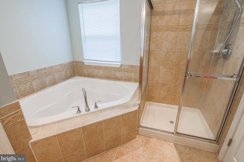 604 English Ivy Way, Aberdeen MD  21001-2673 exterior