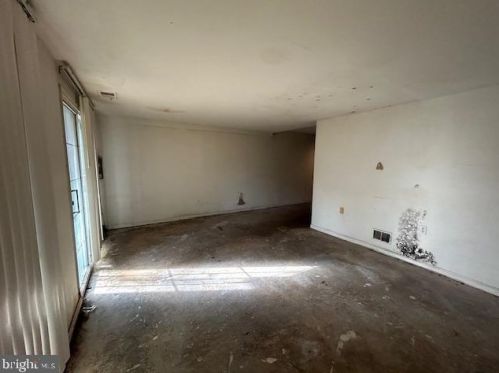 7383 Swan Point Way, Columbia MD  21045-5023 exterior