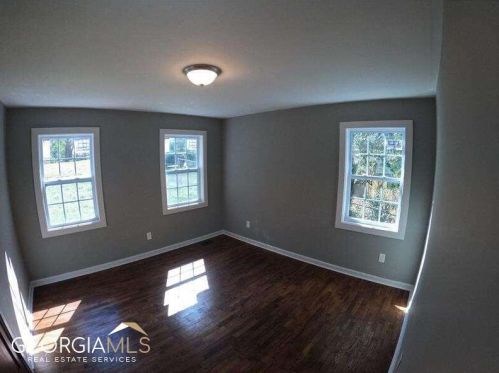 2733 Harlan Dr, Atlanta GA  30344-3701 exterior