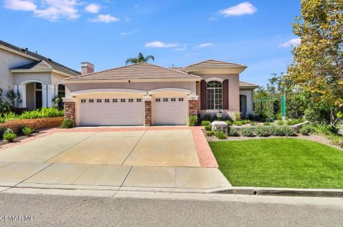 503 Grass Valley St, Simi Valley, CA 93065-0618