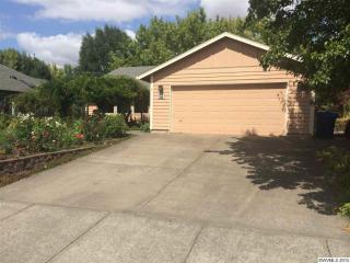 640 Lone Oaks Loop, Silverton, OR 97381-1469