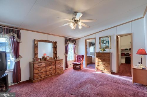 200 Cricklewood Ct, Lancaster PA  17603-2173 exterior