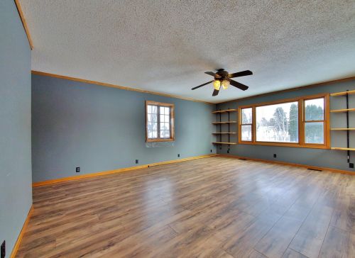 333 Fremont St, Bowlus, MN