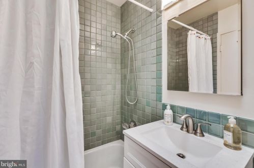 3917 Rickover Rd, Silver Spring MD 20902-2330 exterior