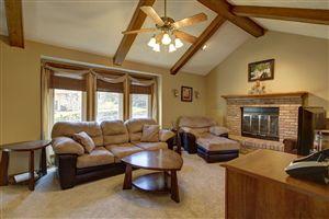 15739 Orchard Ave, Omaha, NE 68135-1043
