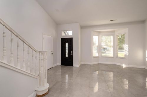 2349 Riviera Ct, Tracy, CA 95377-0221