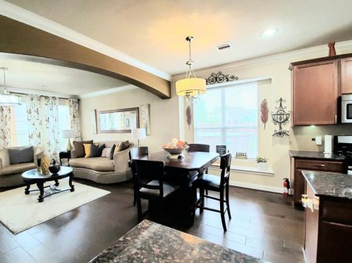 5214 Jay Thrush Dr, Richmond TX 77407-4011 exterior