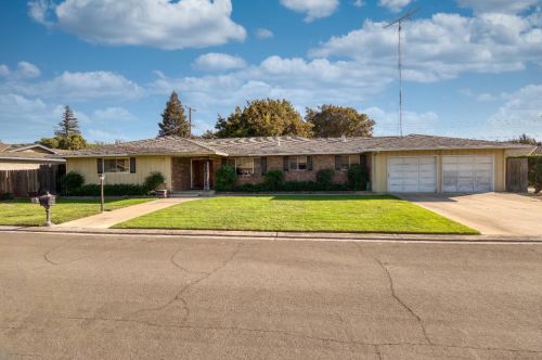 3016 Fredricksburg Way, Modesto, CA 95355-4747