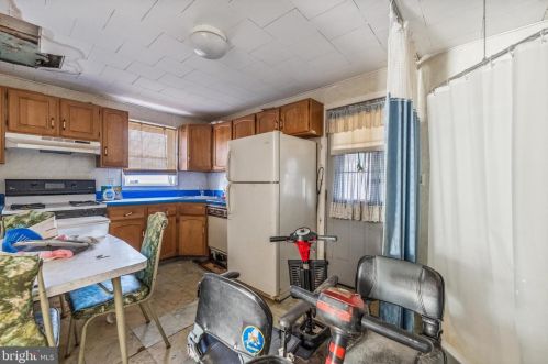 744 Lalor St, Trenton NJ  08610-6541 exterior