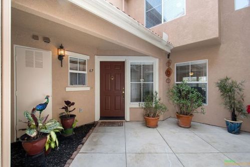 5005 Golondrina Way, Oceanside, CA 92057-4548