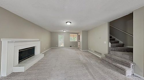 130 Whisperwood Ln, Marietta, GA 30064-1663