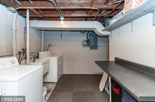 1122 Hubbard Ave, Saint Paul MN  55104-1425 exterior