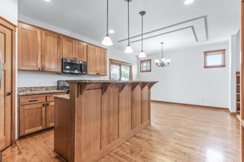 15604 Dunberry Way, Saint Paul MN  55124-7827 exterior