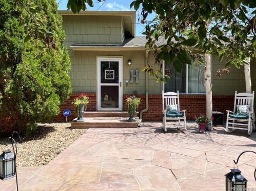 2642 Sable Way, Aurora CO  80014-2404 exterior