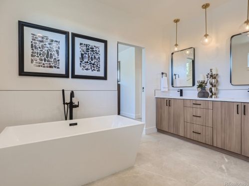 2880 Acoma St, Englewood CO 80110-2413 exterior