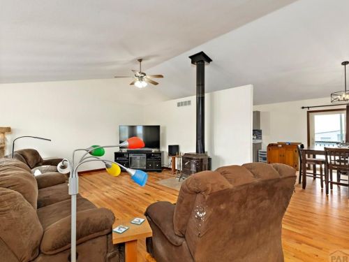 1395 Dowd Dr, Pueblo, CO 81007-1088