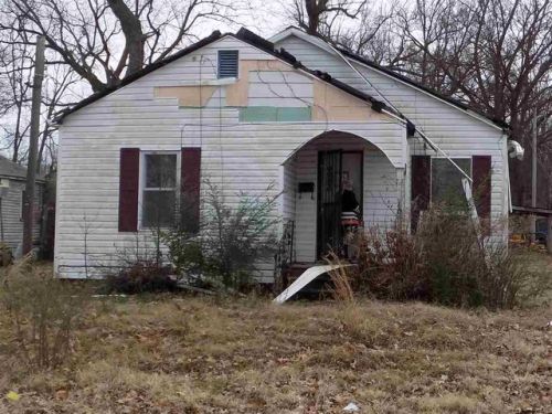 404 4th St, Trenton, TN 38382-2208