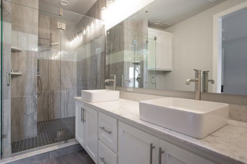 400 Rayner St, Fort Worth TX  76111-1128 exterior