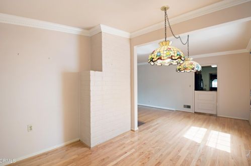 2362 Chapman Rd, Glendale CA  91214-3013 exterior