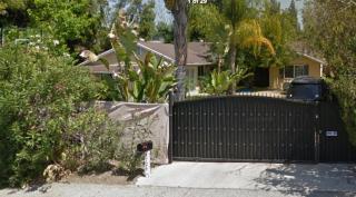 5726 Donna Ave, Los Angeles CA  91356-1215 exterior
