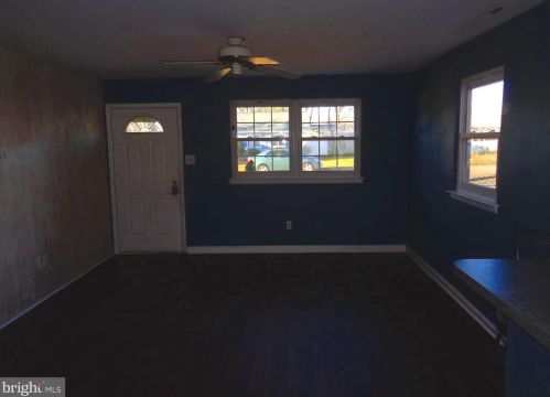 13 Highland Ave, Erial, NJ 08081-1425