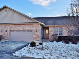 1506 Bradley Ln, Sycamore, IL 60178-8614