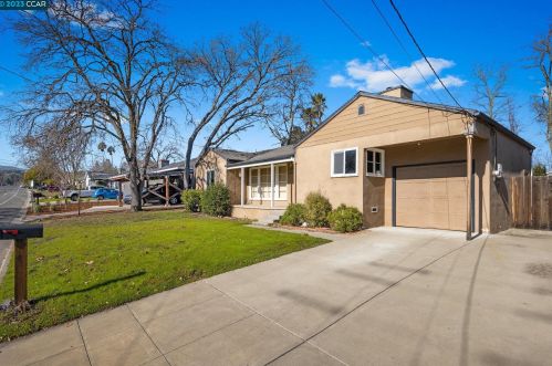 703 Grayson Rd, Concord, CA 94523-2601