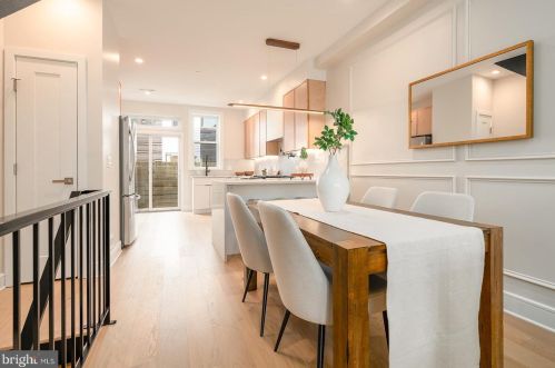 2302 Gordon St, Philadelphia PA 19132-4631 exterior