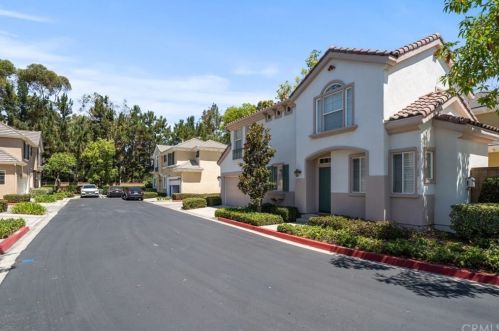 122 Cherrybrook Ln, Irvine CA  92618-3937 exterior