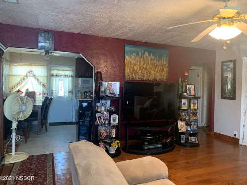 317 Bunny Ave, Santa Maria, CA 93454-2905