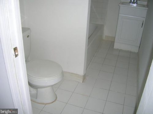 1257 23 St, Philadelphia PA 19146-4115 exterior