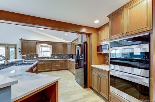 5696 Kenton Ct, Englewood CO 80111-3944 exterior