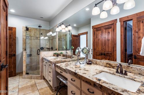 6050 Mtn Rnch Dr, Park City UT 84098-6177 exterior