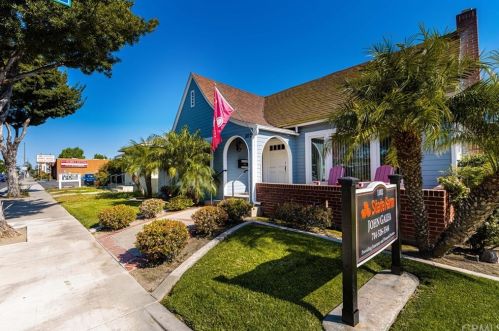 1102 Chapman Ave, Fullerton, CA 92831-3813