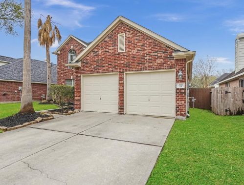 4918 Mission Lake Ct, Richmond TX  77407-8070 exterior