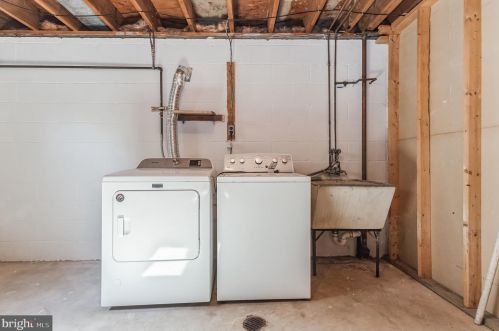 10610 Glenwild Rd, Silver Spring MD 20901-1602 exterior