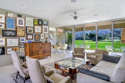 126 Eastlake Dr, Palm Springs, CA 92264-5525