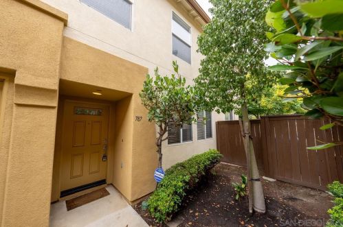 787 Caminito Valiente, Chula Vista CA  91911-6972 exterior