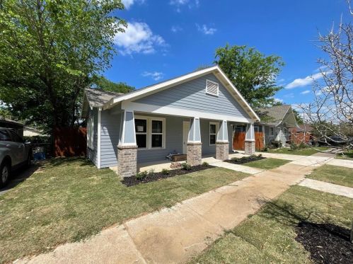 1107 Cannon St, Fort Worth TX  76104-3704 exterior