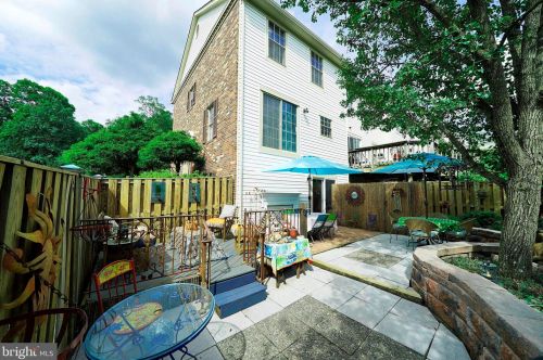 3354 Stone Heather Ct, Herndon, VA 20171-4020