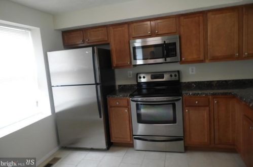 13 Farmcrest Ct, Silver Spring MD  20905-6043 exterior