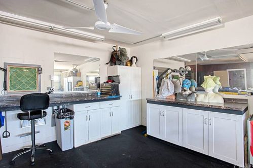 2019 Chilton Dr, Glendale CA  91201-1169 exterior