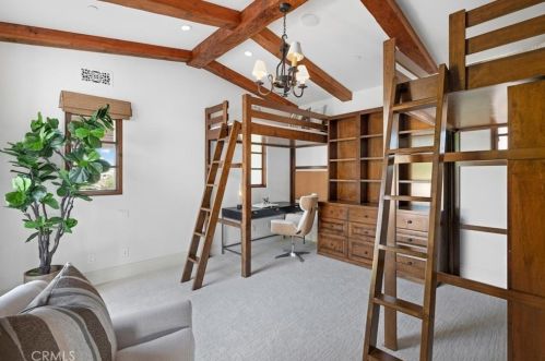 22 Black Falcon, Irvine CA  92603-0420 exterior