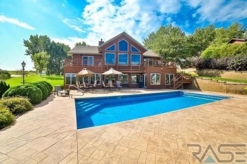 6350 Harbor Way, Smiths Park, SD 57075-7318