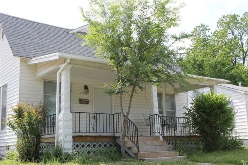202 Pesotum Ave, Shawnee, OK 74801-7416