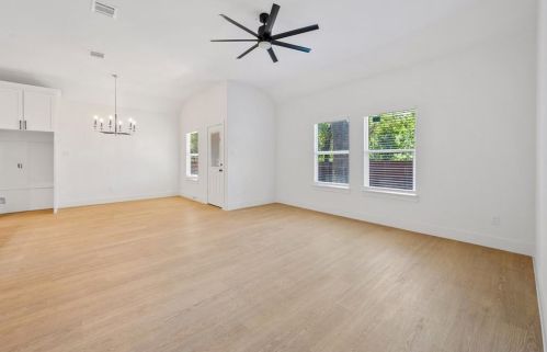 808 Minden, Fort Worth TX 76115-1621 exterior