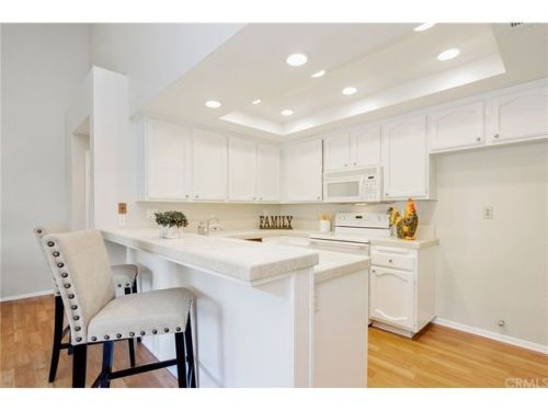 4313 Apricot Dr, Irvine, CA 92618-4406