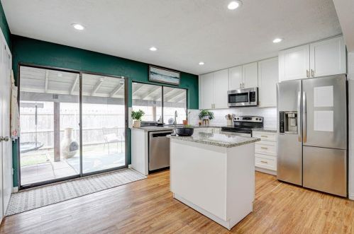 4213 Buckeye St, Fort Worth TX  76137-1107 exterior