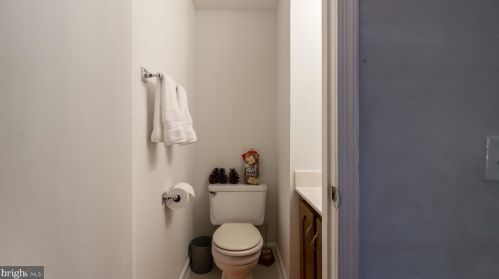 13231 Copland Ct, Silver Spring MD 20904-7105 exterior