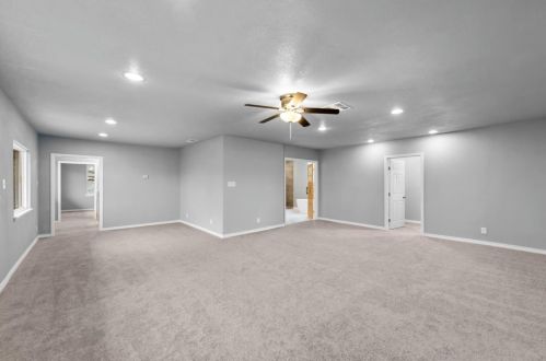 3824 Kimbo Rd, Fort Worth TX 76111-6209 exterior